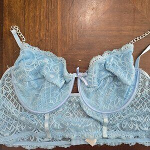 Women's Plus 4x Blue Lace Chain Strap Bra